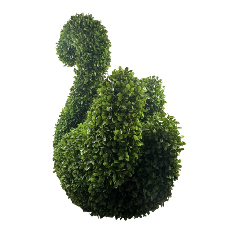 26" UV Boxwood Swan